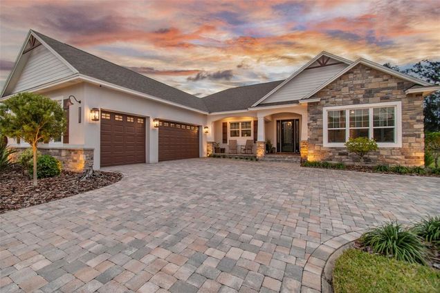 6030 Abbey Oaks Drive LAKELAND, FL House Active - Photo 1 of 44. Opens carousel modal