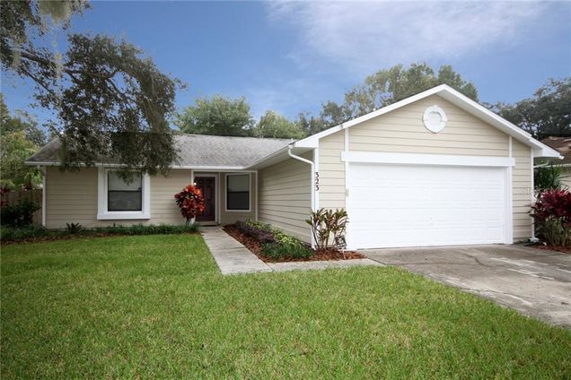 323 Bayside Avenue WINTER GARDEN, FL House Sold - Photo 1 of 1. Opens carousel modal