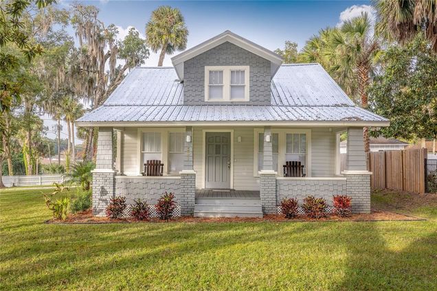 301 N Oak Avenue ORANGE CITY, FL House Sold - Photo 1 of 1. Opens carousel modal