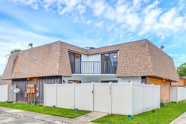 4033 Shannon Brown Drive ORLANDO, FL Townhouse Sold - Photo 1 of 1. Opens carousel modal