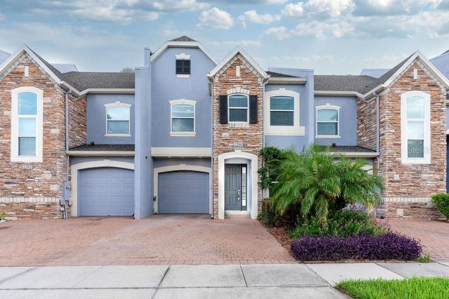 2286 Chatham Place Drive ORLANDO, FL Townhouse Active - Photo 1 of 27. Opens carousel modal