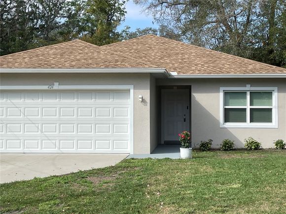 424 Crabtree Avenue ORLANDO, FL House Active - Photo 1 of 40. Opens carousel modal