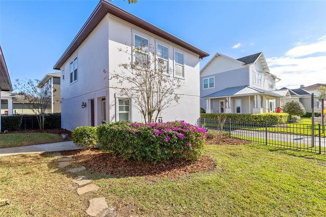 8410 Laureate Boulevard ORLANDO, FL Apartment Active - Photo 1 of 15. Opens carousel modal