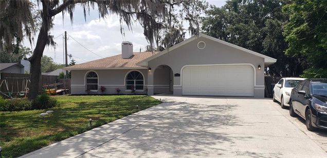 2404 Timbercreek Loop E