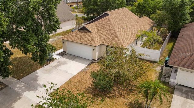 11113 Sylvan Pond Circle ORLANDO, FL House Pending - Photo 1 of 42. Opens carousel modal