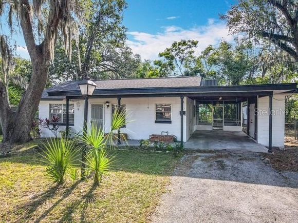 413 San Carlos Avenue SANFORD, FL House Active - Photo 1 of 28. Opens carousel modal