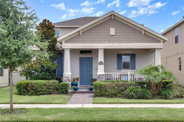 16096 Bayou Crest Drive WINTER GARDEN, FL House Active - Photo 1 of 32. Opens carousel modal