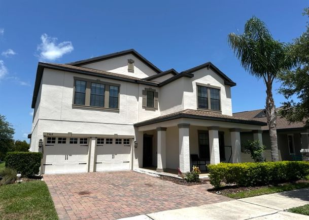 7462 Fairgrove Avenue WINDERMERE, FL House Active - Photo 1 of 3. Opens carousel modal