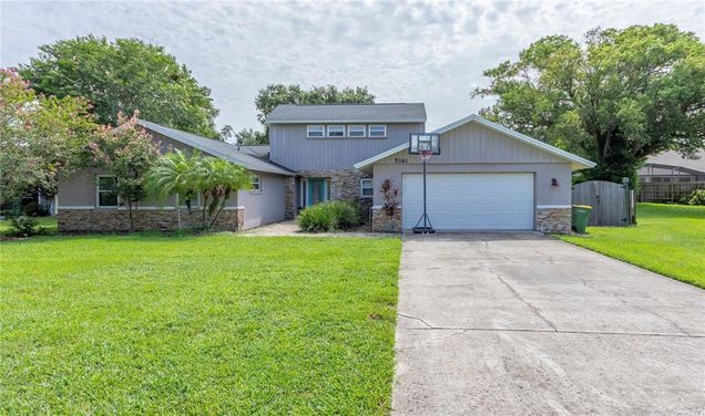 5361 Jade Circle