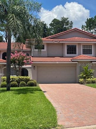8217 Breeze Cove