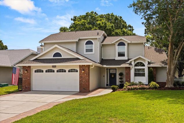 1819 Shadyhill Terrace