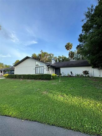 5924 Lantern Court NEW PORT RICHEY, FL House Active - Photo 1 of 38. Opens carousel modal