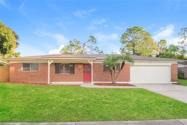 115 Westwood Drive DAYTONA BEACH, FL House Active - Photo 1 of 16. Opens carousel modal
