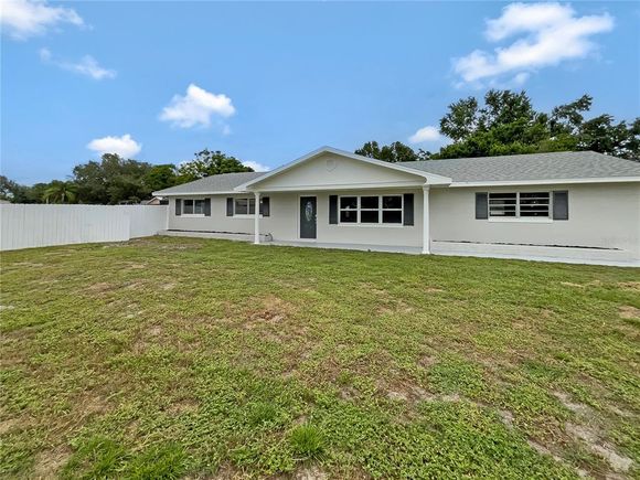 11045 Lake Eustis Drive