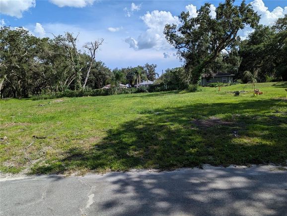 Smith Street MULBERRY, FL Plot of land Active - Photo 1 of 3. Opens carousel modal