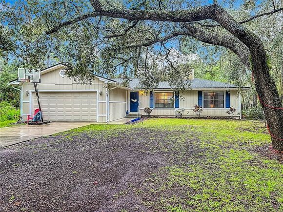189 W 3rd Street CHULUOTA, FL House Active - Photo 1 of 21. Opens carousel modal