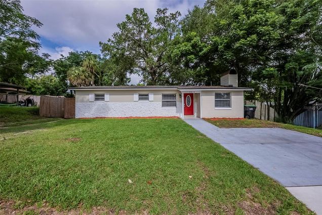 5614 Lunsford Drive