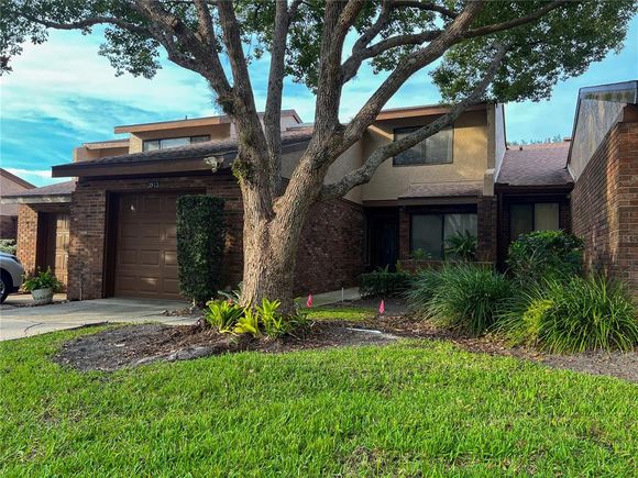 3913 Villas Green Circle Unit 3913 LONGWOOD, FL Condo Active - Photo 1 of 26. Opens carousel modal