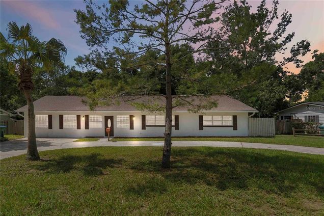 1518 Oranole Road MAITLAND, FL House Active - Photo 1 of 31. Opens carousel modal