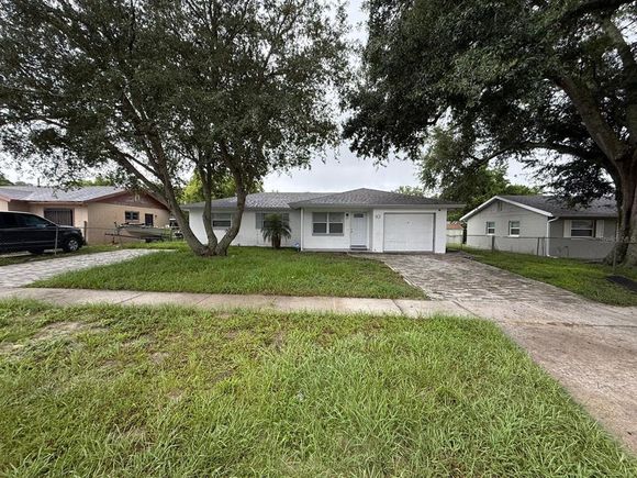 10 E Celeste Street APOPKA, FL House Active - Photo 1 of 12. Opens carousel modal