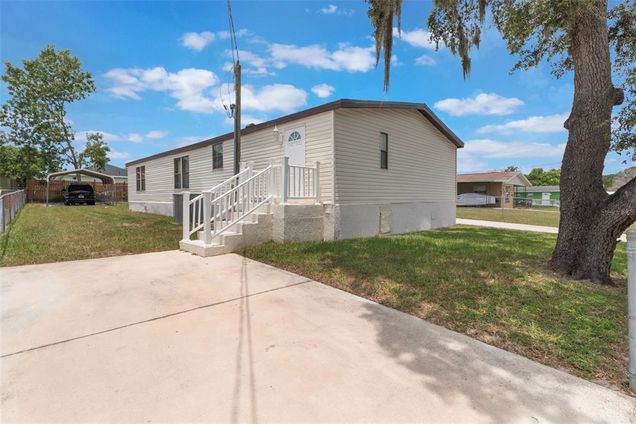 127 E Northside Drive