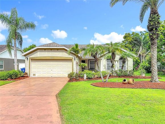 1002 50th Street E BRADENTON, FL House Active - Photo 1 of 62. Opens carousel modal