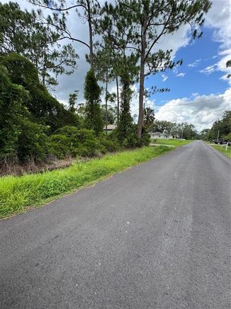 2026 7th Avenue DELAND, FL Plot of land Active - Photo 1 of 2. Opens carousel modal