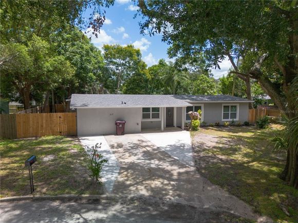 1715 Don San George Court ORLANDO, FL House Active - Photo 1 of 34. Opens carousel modal