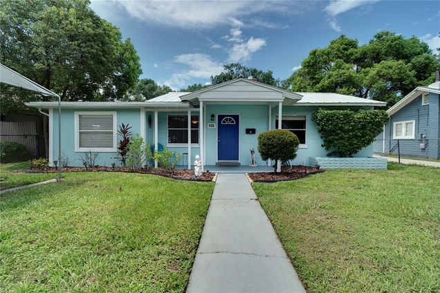 135 E Story Road WINTER GARDEN, FL House Active - Photo 1 of 23. Opens carousel modal