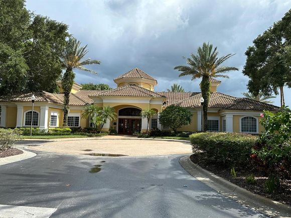 1375 Lake Shadow Circle Unit 11208