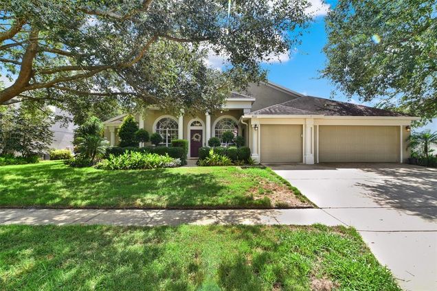 813 Winder Oaks Drive