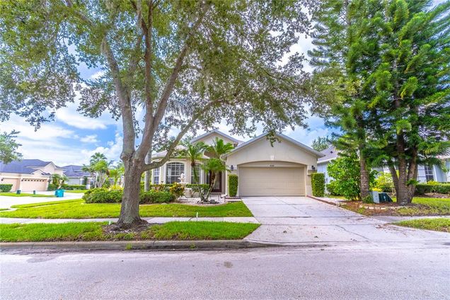 8508 Lake Waverly Lane ORLANDO, FL House Active - Photo 1 of 46. Opens carousel modal
