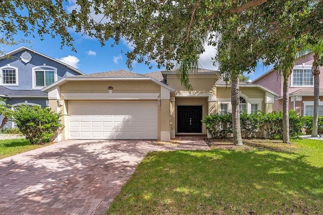 11635 Deer Path Way ORLANDO, FL House Active - Photo 1 of 31. Opens carousel modal