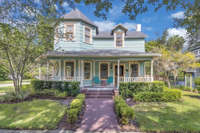 618 S Palmetto Avenue SANFORD, FL House Active - Photo 1 of 50. Opens carousel modal