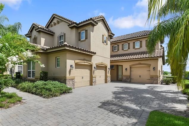 7766 Minutemen Loop WINTER GARDEN, FL House Active - Photo 1 of 36. Opens carousel modal