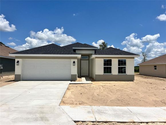 4381 SW 90th Place OCALA, FL House Active - Photo 1 of 31. Opens carousel modal