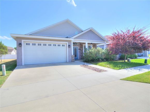 4763 SE 25th Loop
