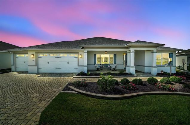 8457 SW 97th Circle OCALA, FL House Active - Photo 1 of 30. Opens carousel modal