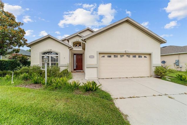 6299 SW 90th Street OCALA, FL House Active - Photo 1 of 31. Opens carousel modal