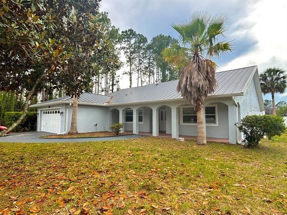 30 Pinetree Drive PALM COAST, FL House Active - Photo 1 of 26. Opens carousel modal