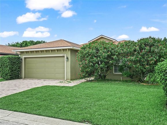 4139 Aberdeen Lane LAKE WALES, FL House Active - Photo 1 of 71. Opens carousel modal