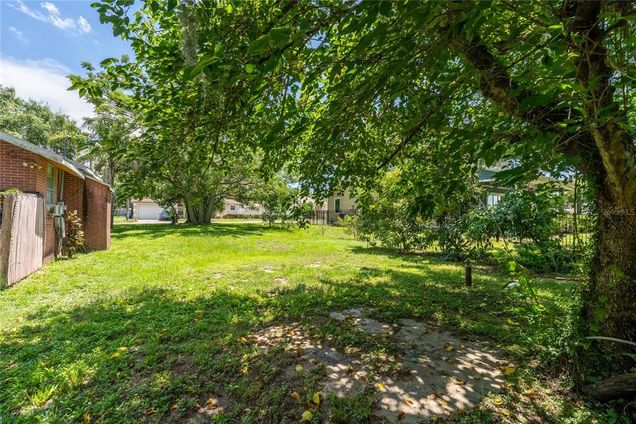 0 Mcleod Ave HAINES CITY, FL Plot of land Active - Photo 1 of 18. Opens carousel modal