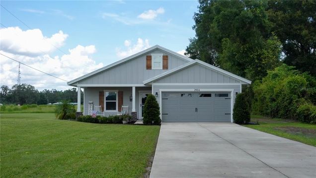 2924 Cr 526 SUMTERVILLE, FL House Active - Photo 1 of 22. Opens carousel modal