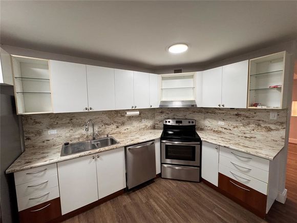1500 Ave Los Romeros Unit 703 SAN JUAN, PR Condo Active - Photo 1 of 22. Opens carousel modal