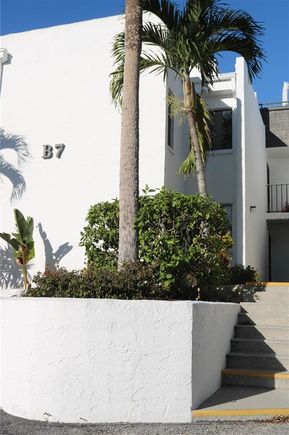 #R4905631 ENGLEWOOD, FL Condo Sold - Photo 1 of 1. Opens carousel modal