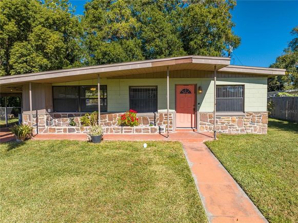 309 Poinciana Circle