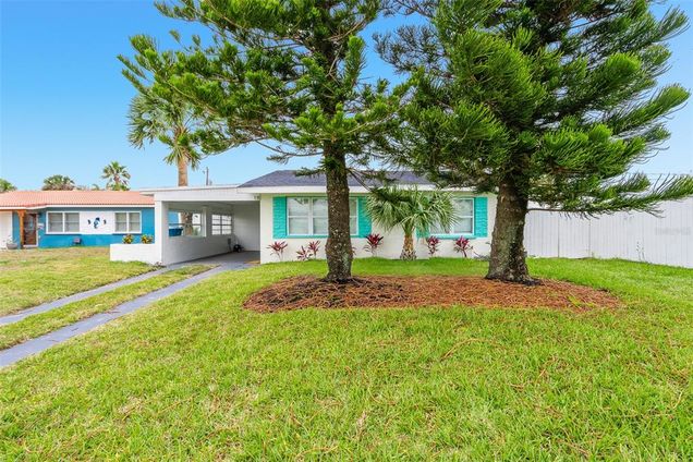 18 Tropical Dr ORMOND BEACH, FL House Active - Photo 1 of 34. Opens carousel modal