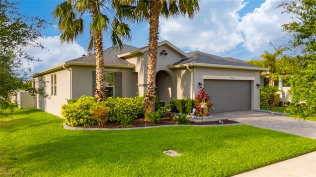 4007 Green Sabal Drive