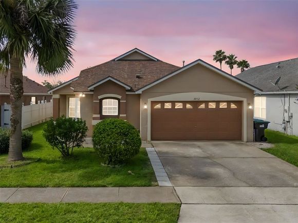 2912 Lazlo Lane