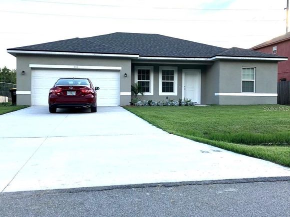 810 Cardinal Way